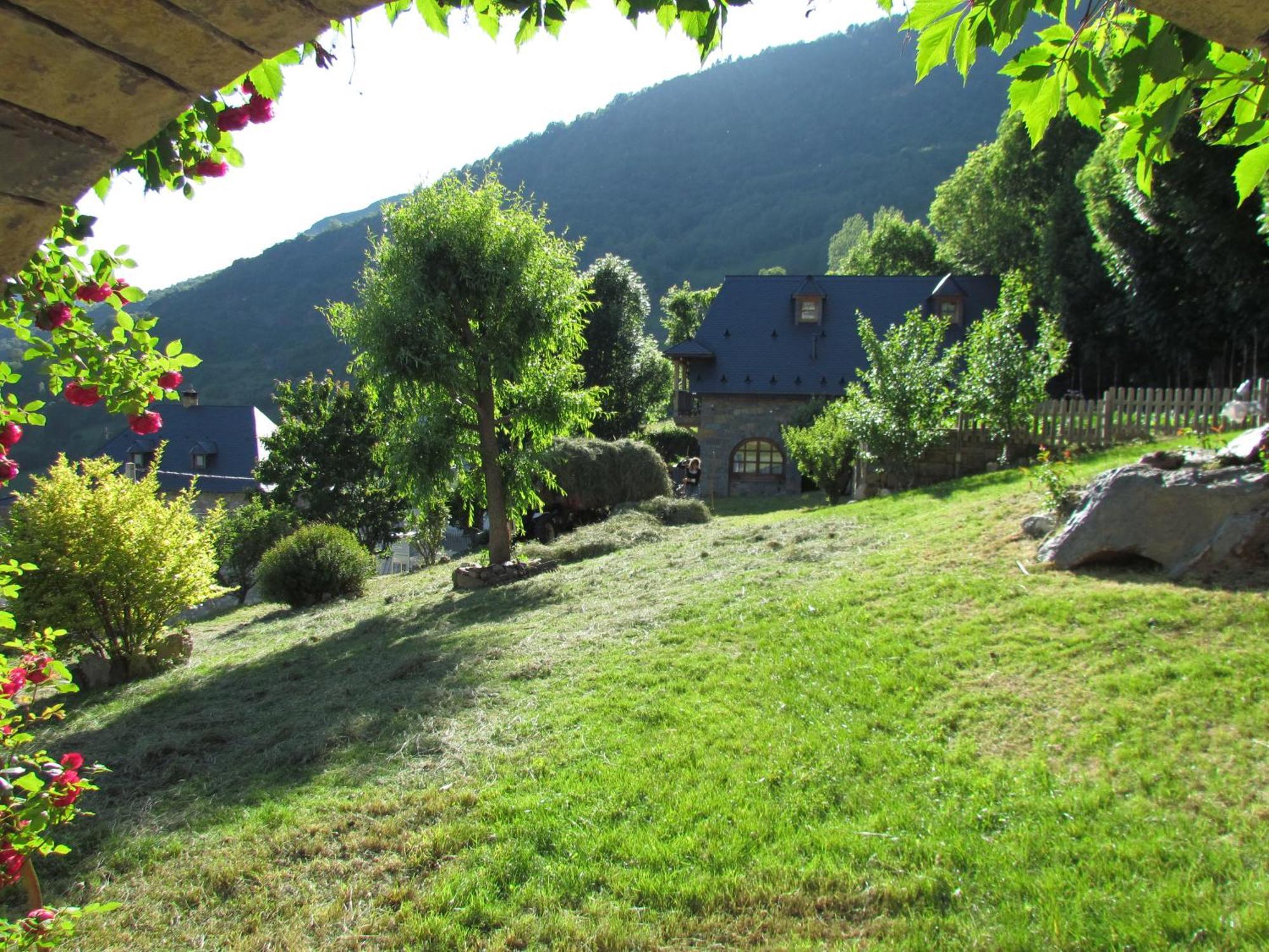 Casa Rural Fontamil Gistaín Eksteriør bilde