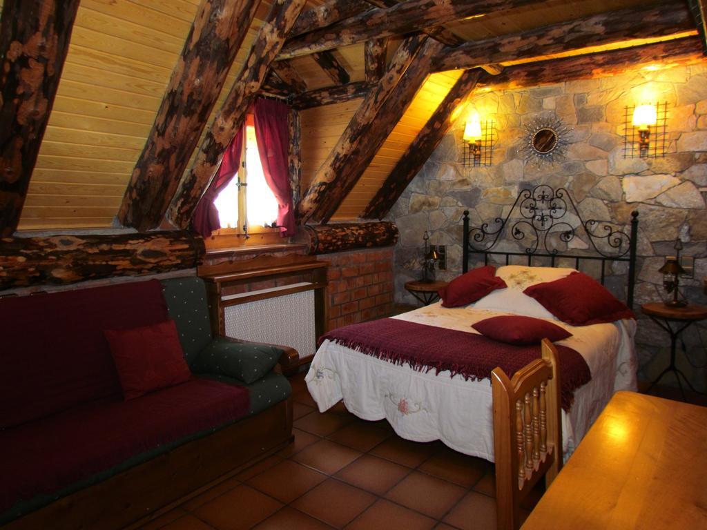 Casa Rural Fontamil Gistaín Rom bilde